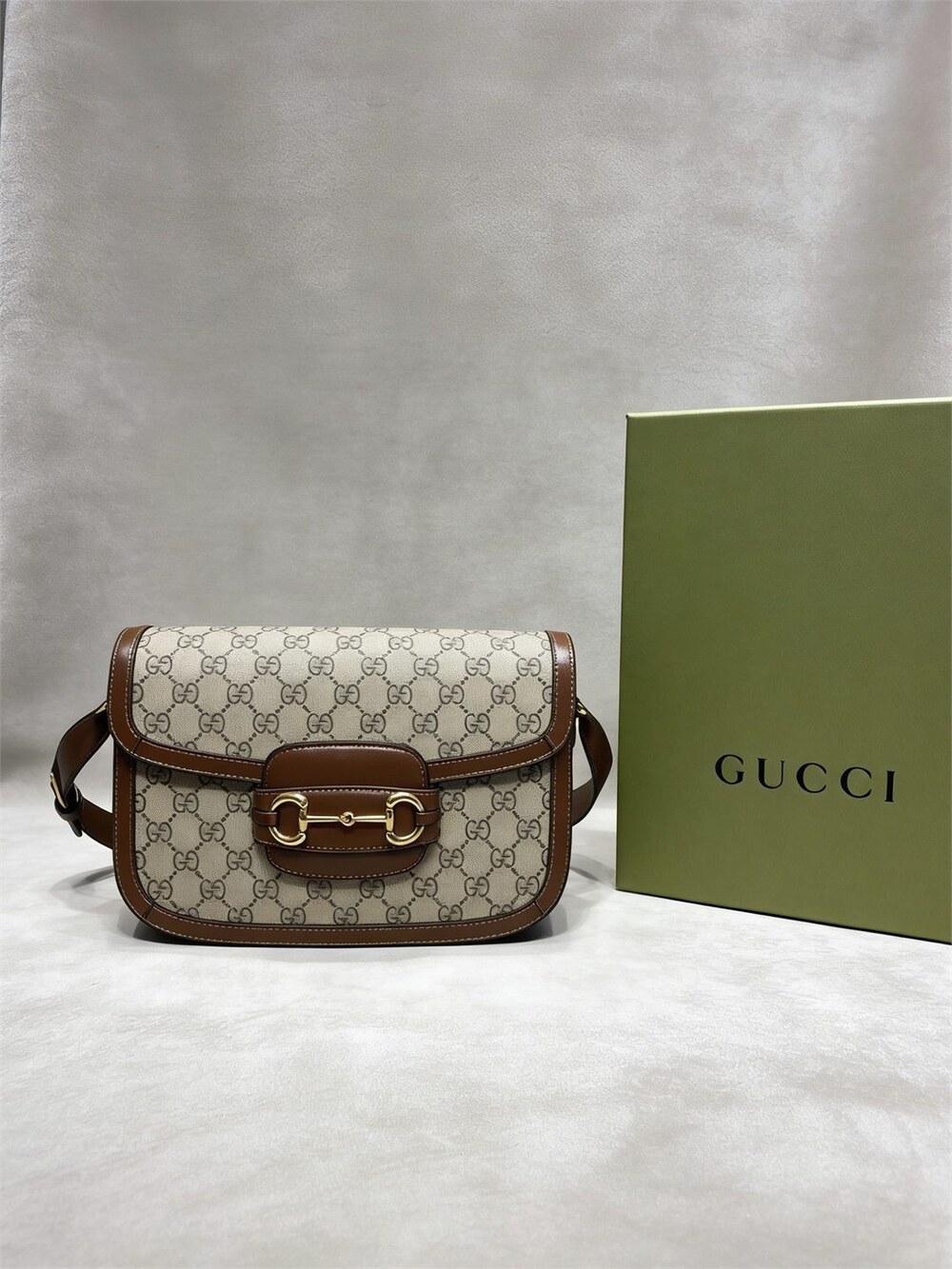 Gucci Horsebit 1955 Medium Shoulder Bag